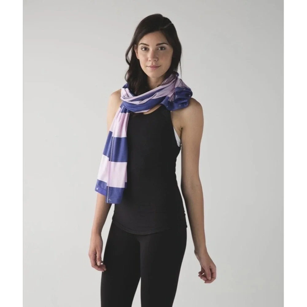 Lululemon Vinyasa Scarf Blue Pink Striped Snap Infinity Wrap‎ OS Athleisure